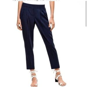 Aritzia Babaton Conan Navy Striped Pull
On Crop Pant Sz 0